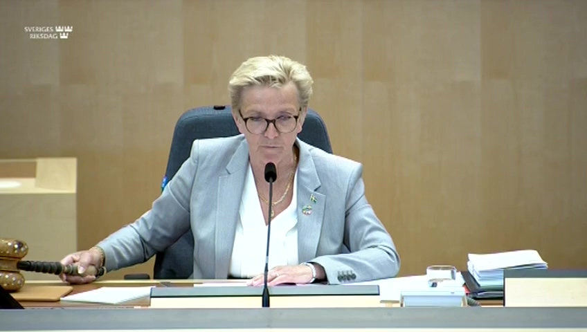 Stillbild från debatten i kammaren