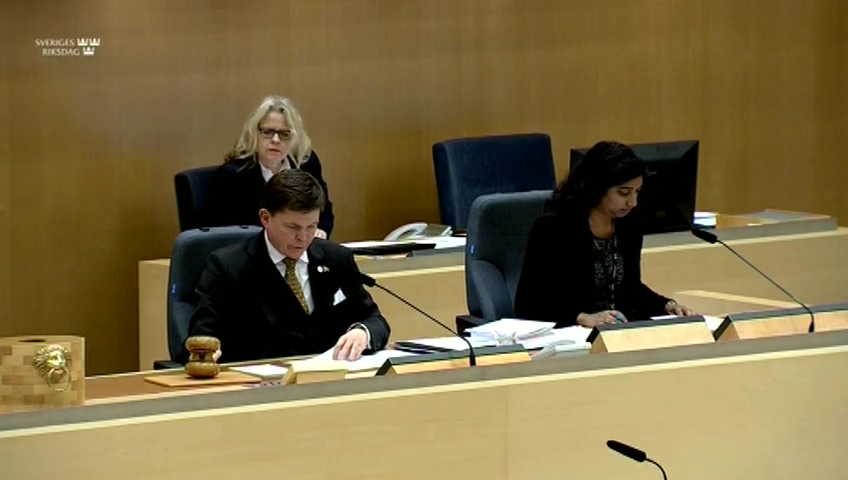 Stillbild från debatten i kammaren