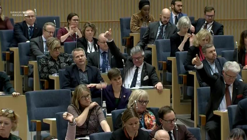 Stillbild från debatten i kammaren