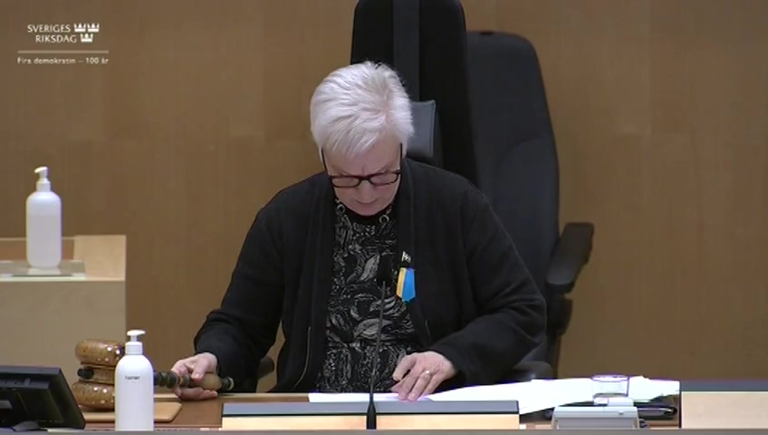 Stillbild från debatten i kammaren