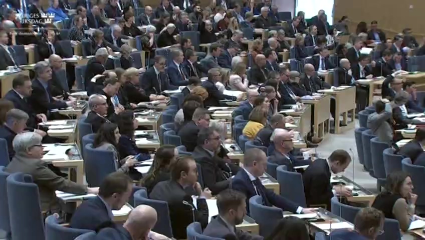 Stillbild från debatten i kammaren