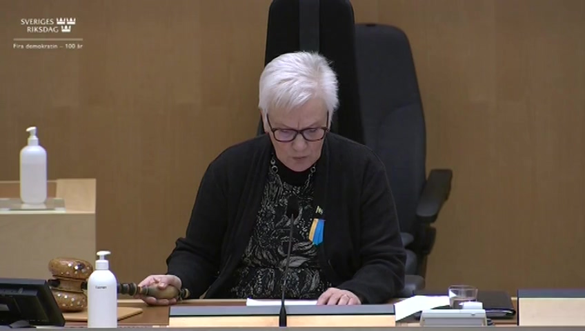 Stillbild från debatten i kammaren
