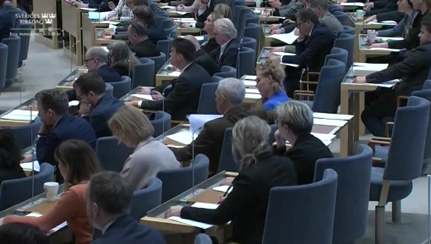 Stillbild från debatten i kammaren