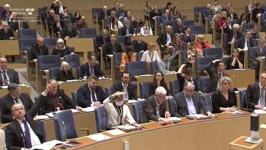 Stillbild från debatten i kammaren