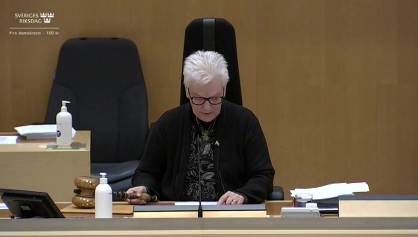Stillbild från debatten i kammaren