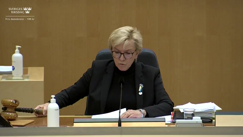Stillbild från debatten i kammaren