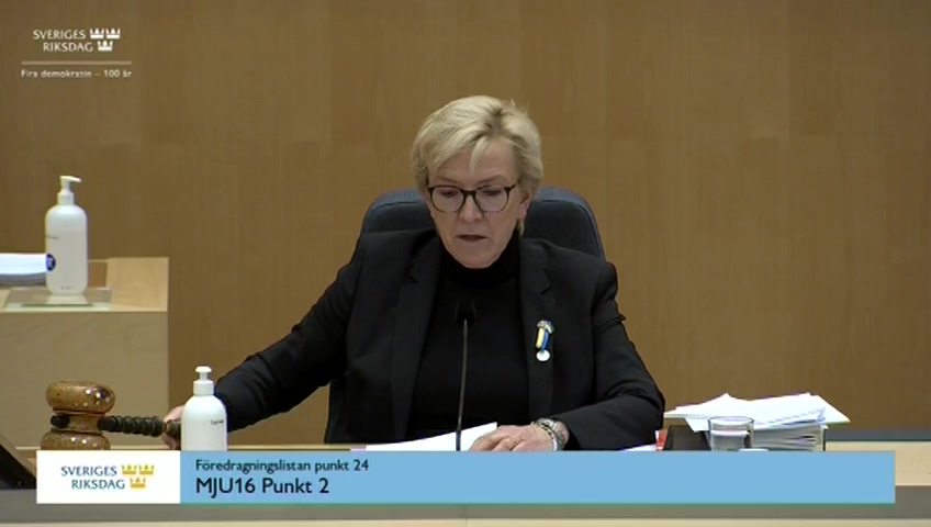Stillbild från debatten i kammaren