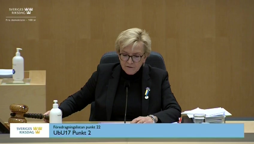 Stillbild från debatten i kammaren