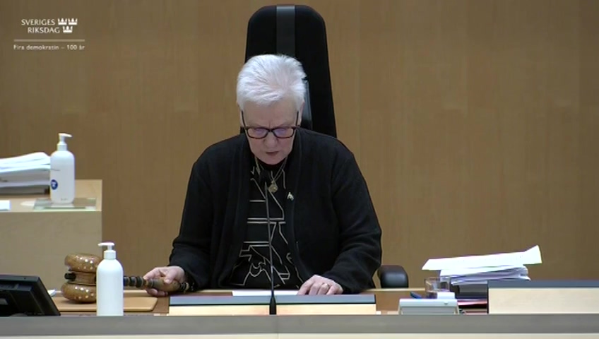 Stillbild från debatten i kammaren