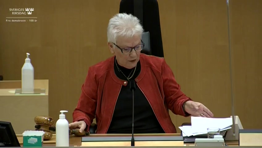Stillbild från debatten i kammaren