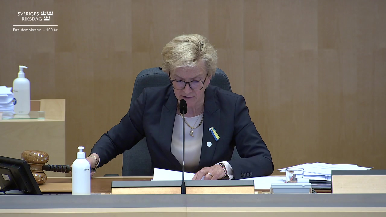 Stillbild från debatten i kammaren