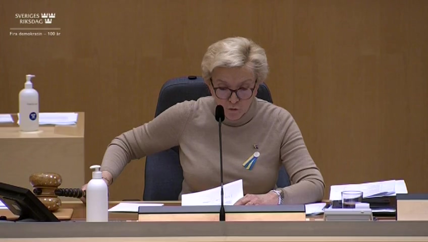Stillbild från debatten i kammaren