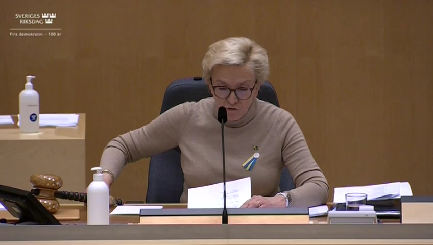 Stillbild från debatten i kammaren