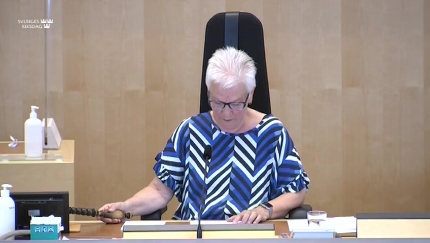 Stillbild från Beslut: Beslut