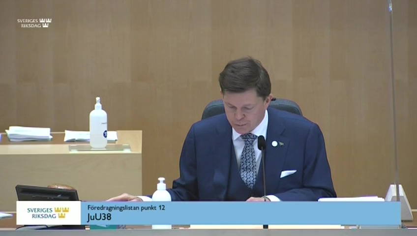 Stillbild från Beslut: Beslut