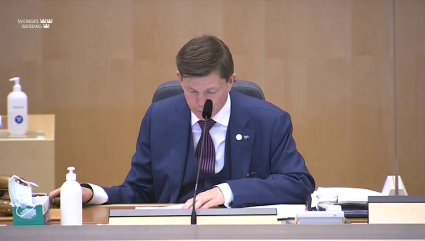 Stillbild från debatten i kammaren