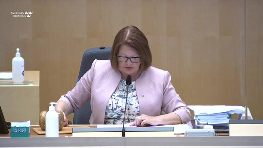 Stillbild från debatten i kammaren