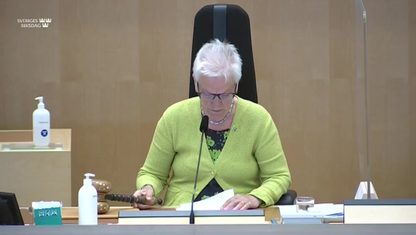 Stillbild från debatten i kammaren