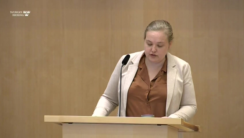 Stillbild från Debatt om förslag: Tillfällig nedsättning av arbetsgivaravgifter för upp till två anställda