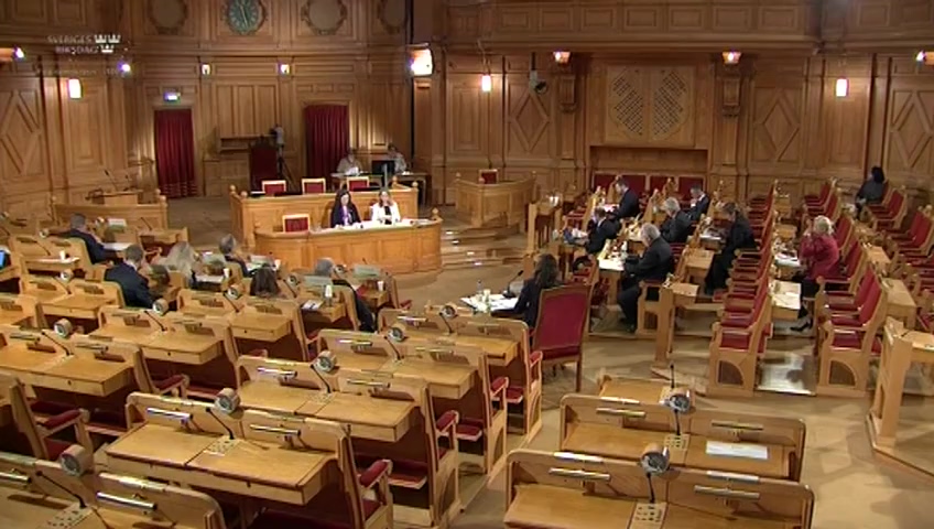 Stillbild från Öppen utfrågning: KU-utfrågning med utbildningsminister Anna Ekström (S)