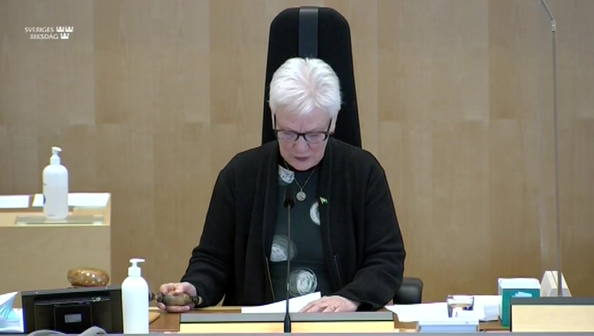 Stillbild från debatten i kammaren