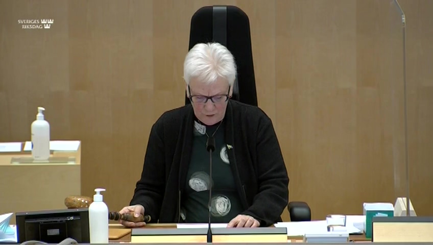 Stillbild från debatten i kammaren