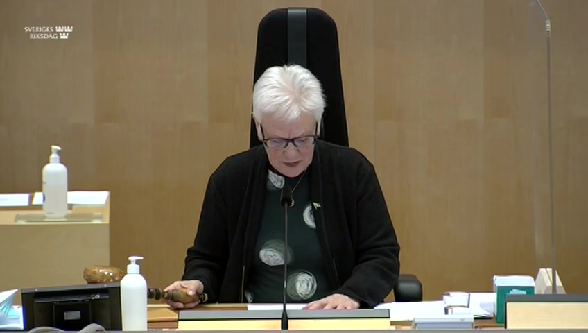 Stillbild från debatten i kammaren