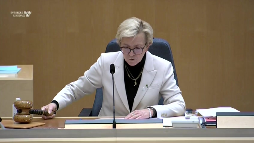 Stillbild från debatten i kammaren