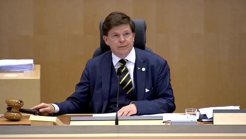 Stillbild från debatten i kammaren
