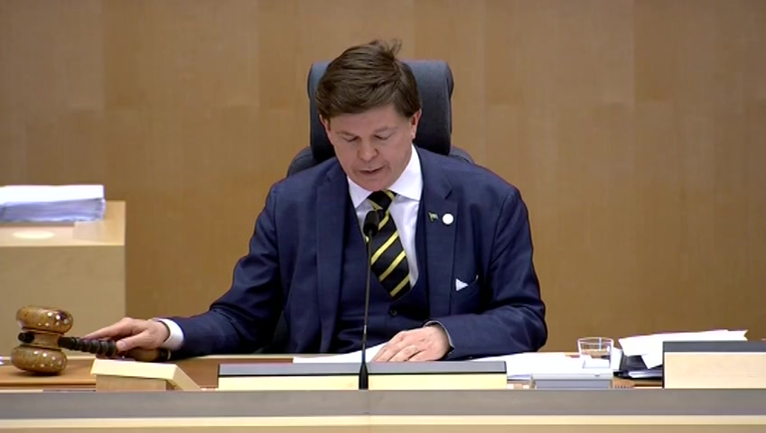 Stillbild från debatten i kammaren