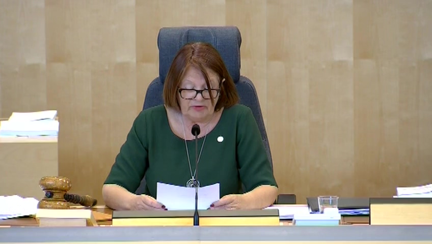 Stillbild från debatten i kammaren