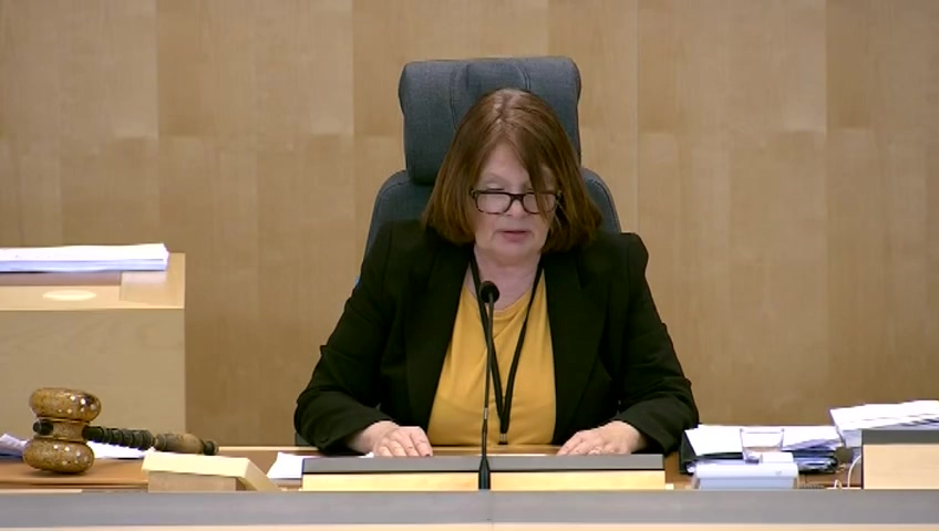 Stillbild från debatten i kammaren