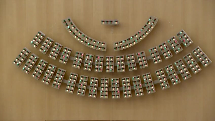 Stillbild från debatten i kammaren