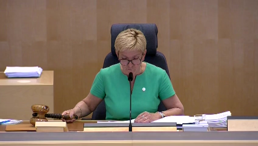 Stillbild från debatten i kammaren