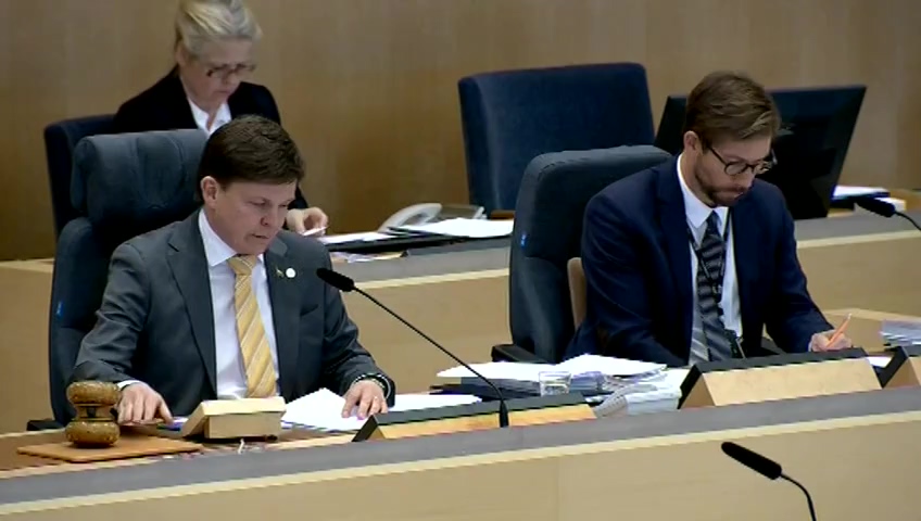 Stillbild från debatten i kammaren