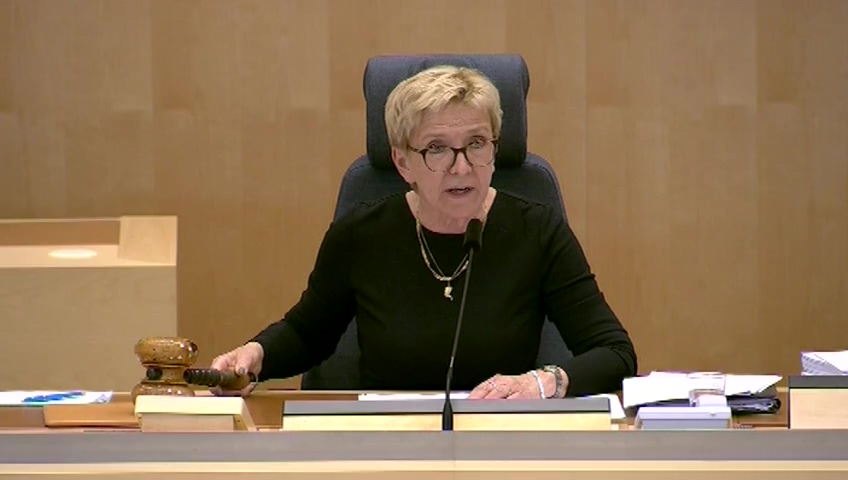 Stillbild från debatten i kammaren