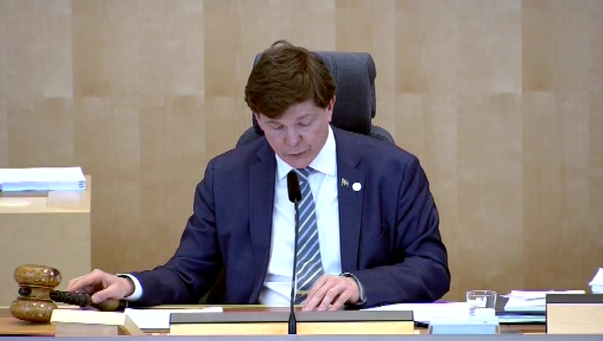 Stillbild från debatten i kammaren