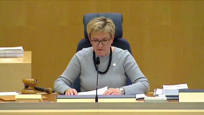 Stillbild från debatten i kammaren
