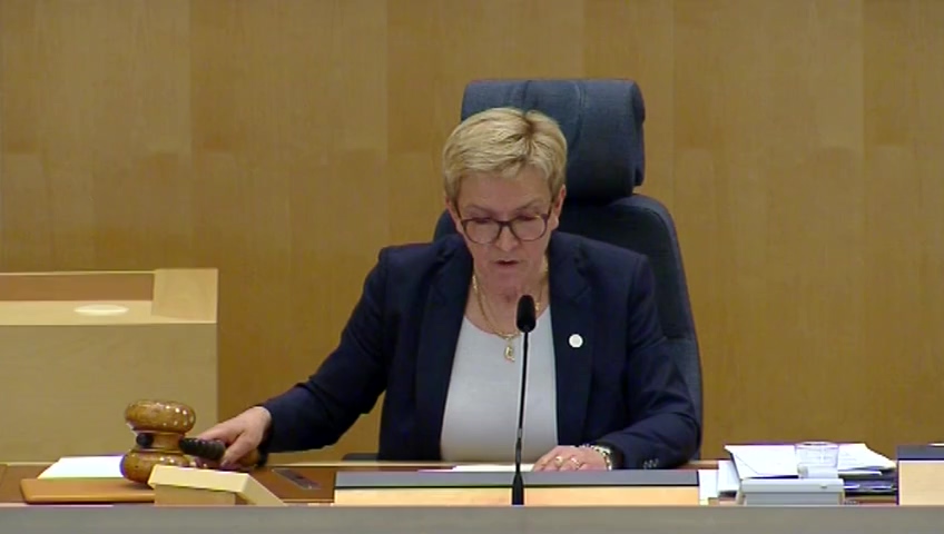 Stillbild från debatten i kammaren