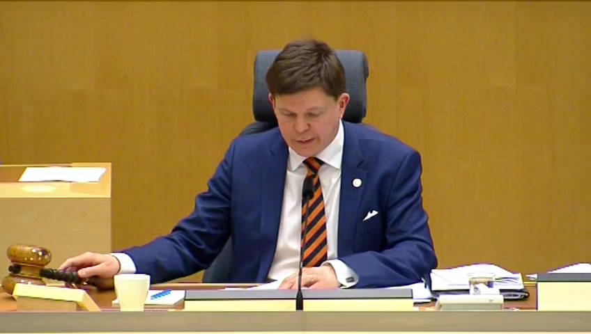 Stillbild från debatten i kammaren
