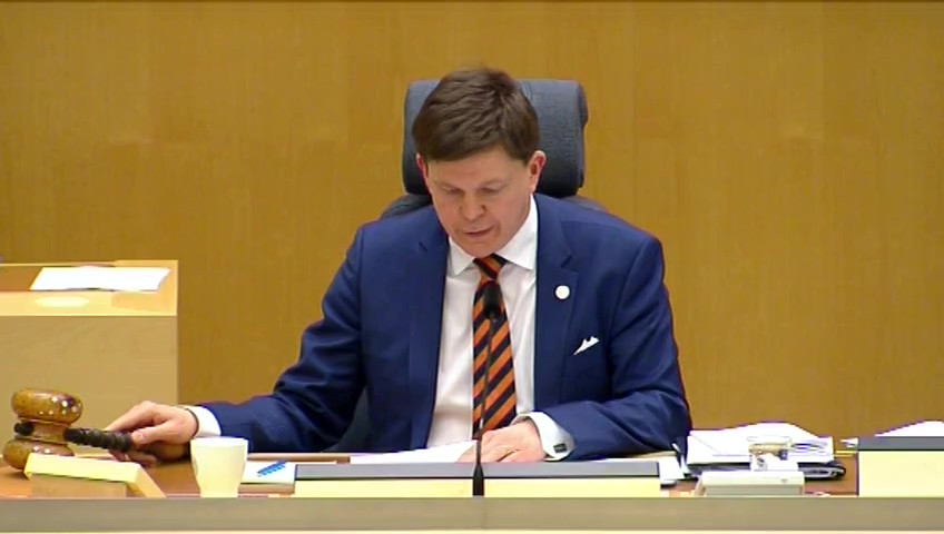 Stillbild från debatten i kammaren