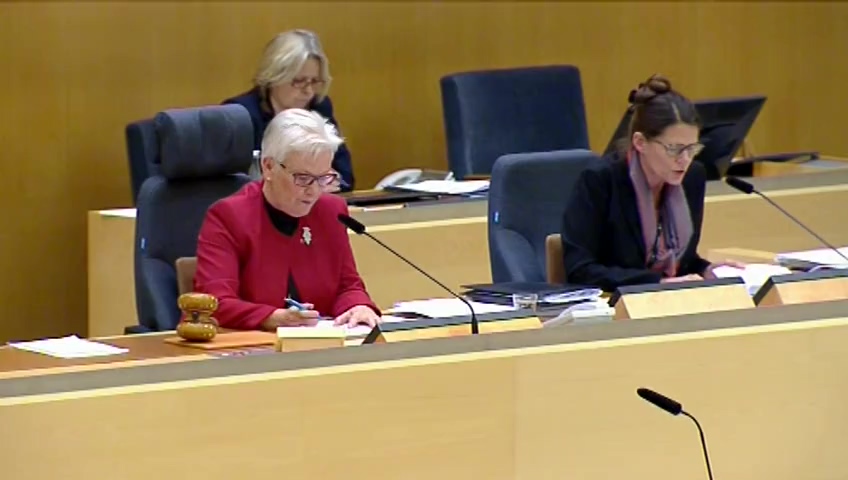 Stillbild från debatten i kammaren