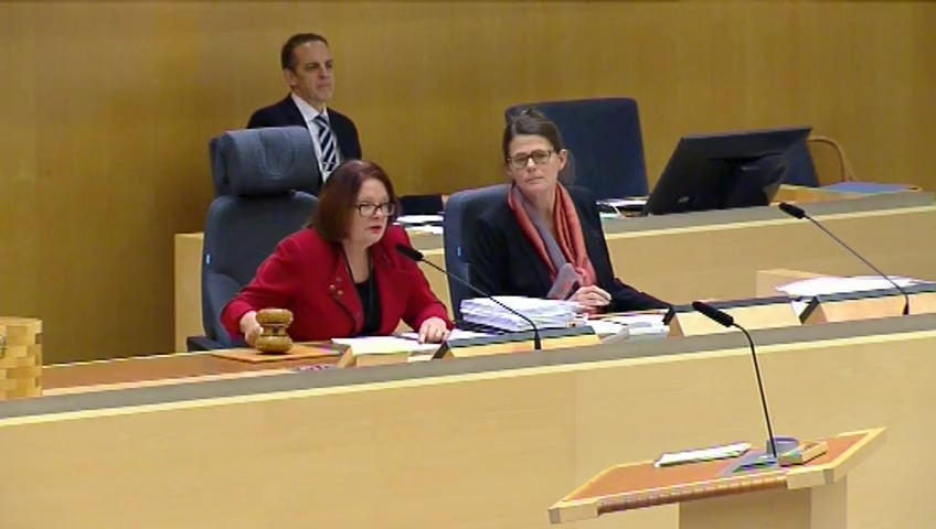 Stillbild från debatten i kammaren