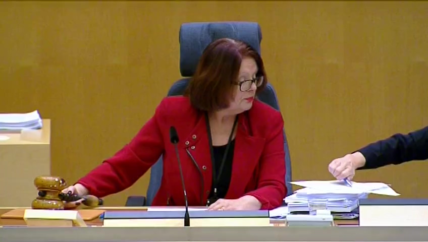Stillbild från debatten i kammaren