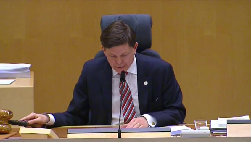 Stillbild från debatten i kammaren