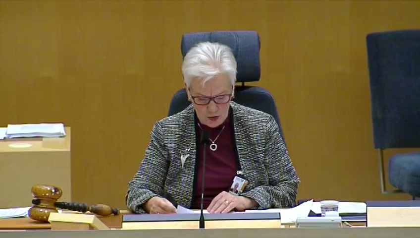 Stillbild från debatten i kammaren