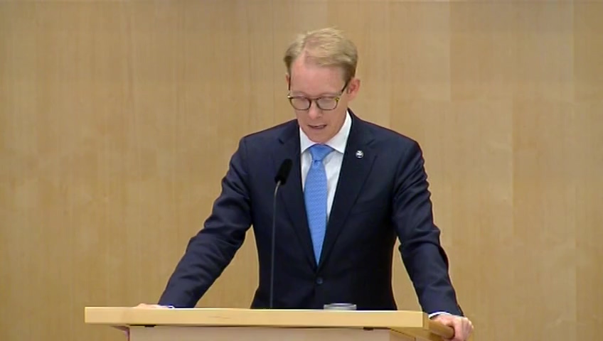 Stillbild från Debatt om förslag: Inkorporering av FN:s konvention om barnets rättigheter