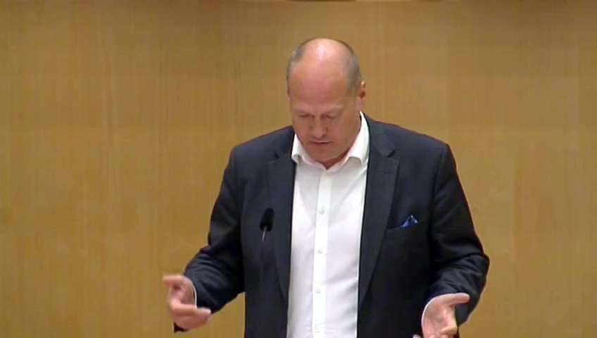 Stillbild från Debatt om förslag: Riksrevisionens rapport om sökandesammansättningens betydelse vid matchningen på arbetsmarknaden