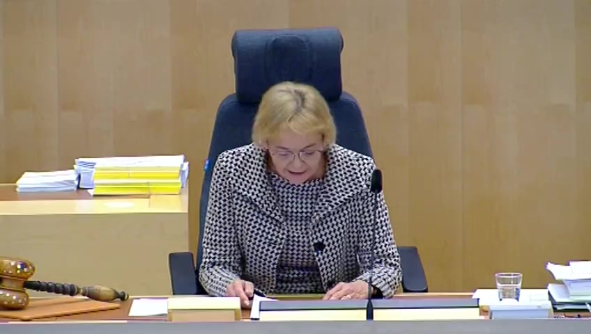 Stillbild från debatten i kammaren