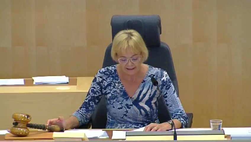 Stillbild från debatten i kammaren
